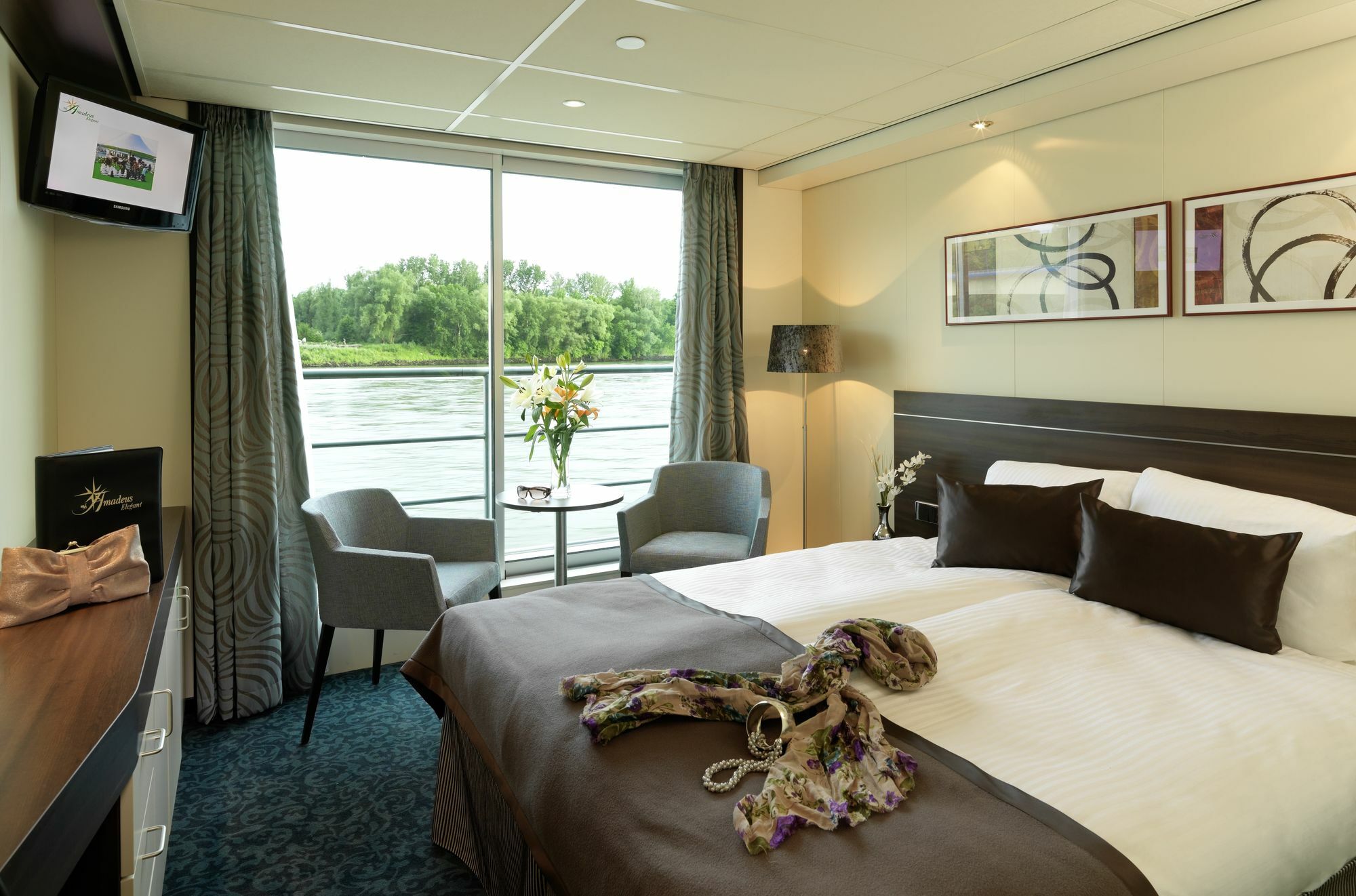 Crossgates Hotelship 4 Star - Altstadt - Hotel